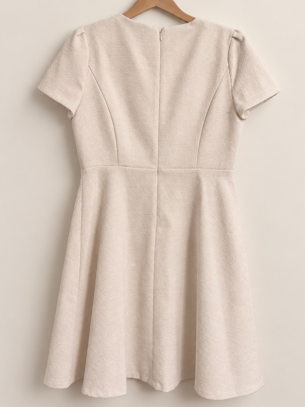 Andrew Marc Ivory Textured Gold Button Fit & Flare Dress Size 12 - Picture 6 of 8